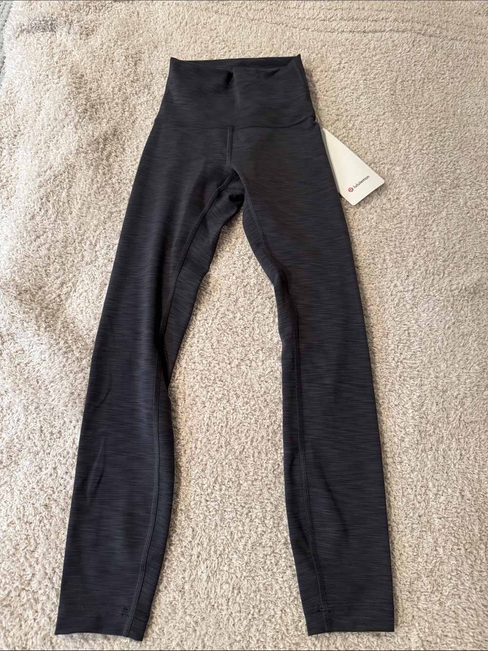 NWT lululemon athletica dark grey heathers Leggings size 0